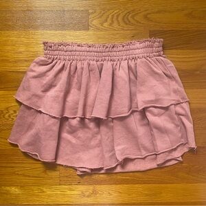 Arie ruffle skirt NWT Medium